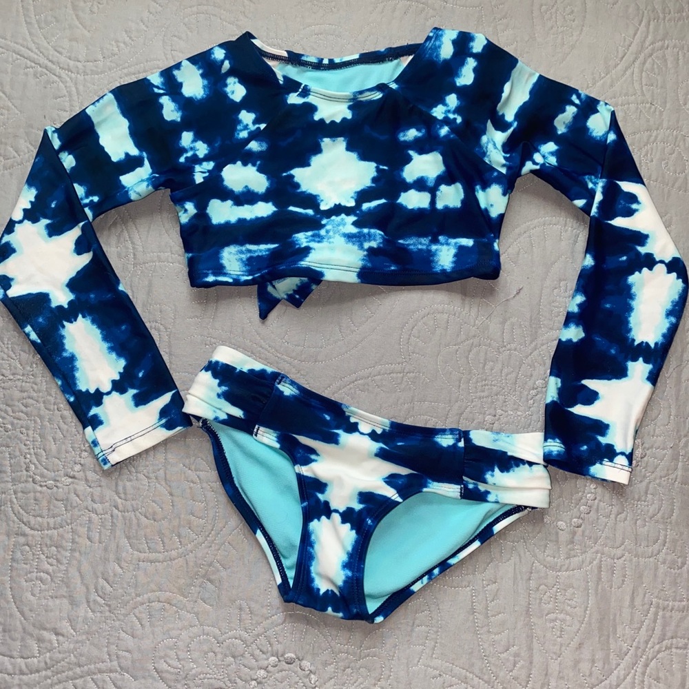 Raisins girls 2 pc swimsuit Sz 7